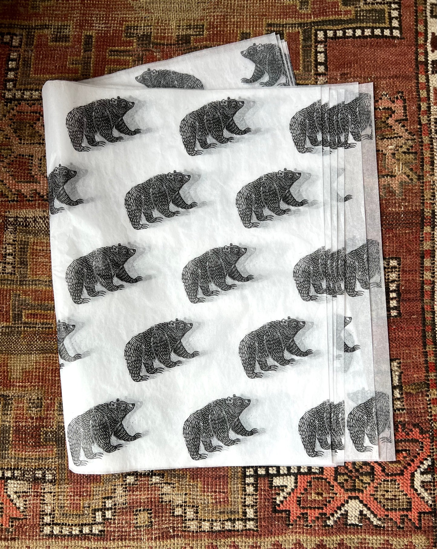 5 sheets of Bear tissue wrapping paper