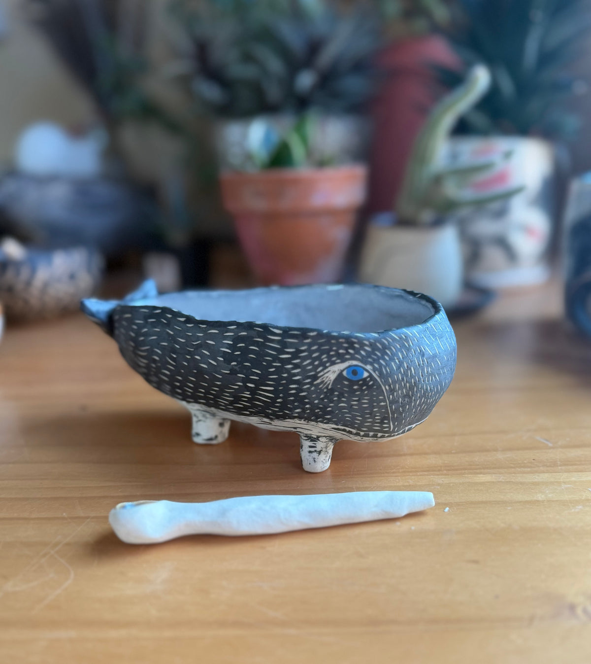 Whale bowl with spoon harpoon