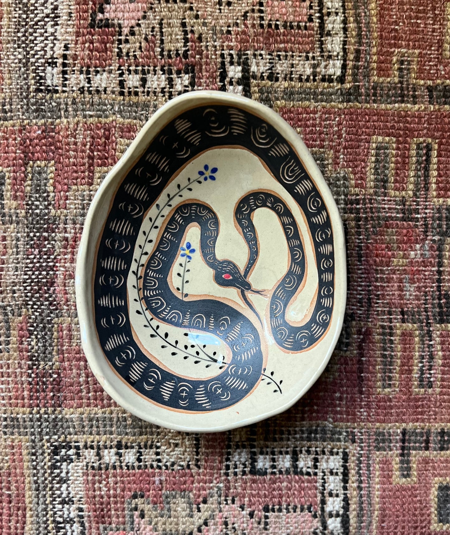Black snake plate/bowl