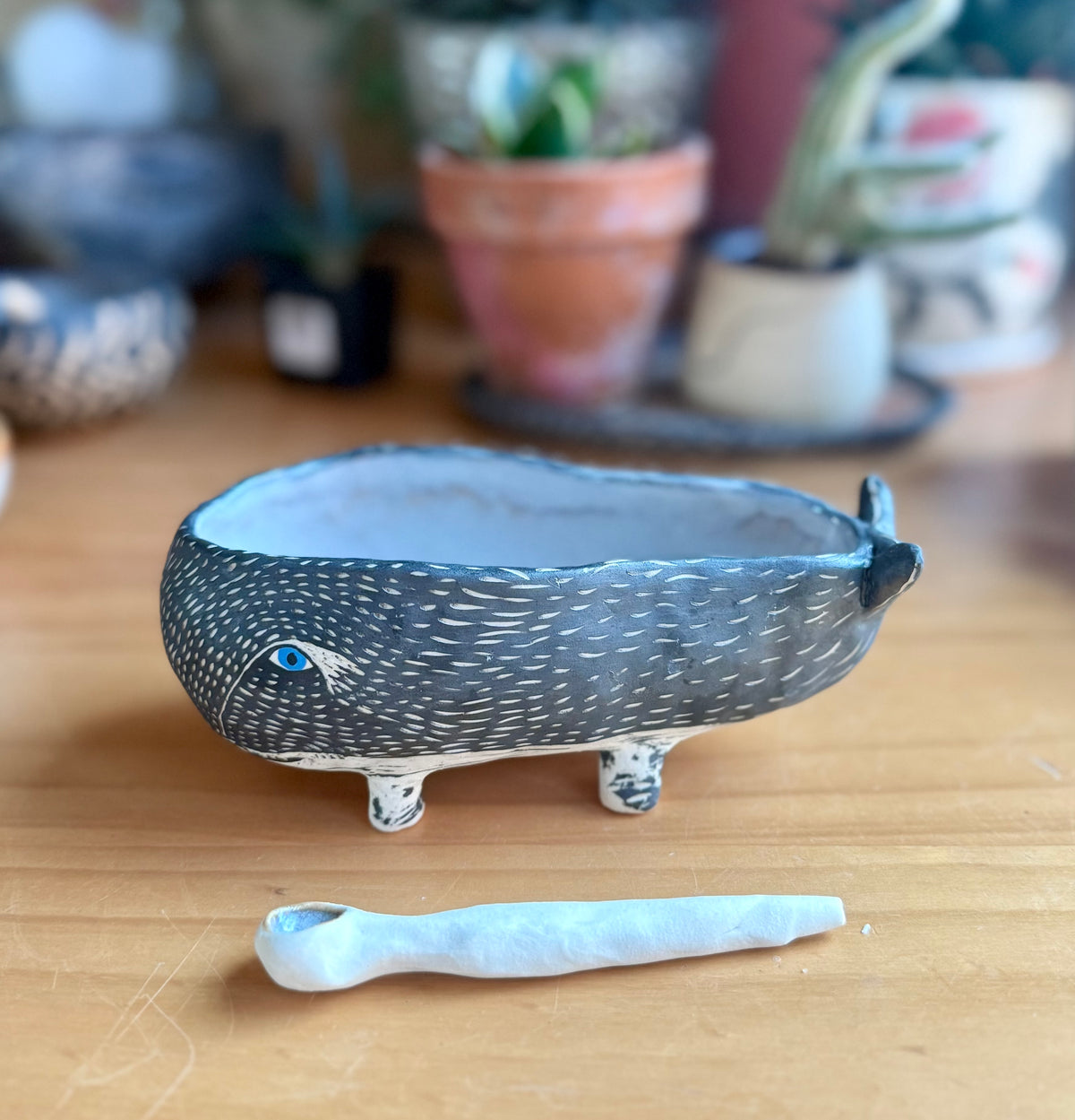 Whale bowl with spoon harpoon