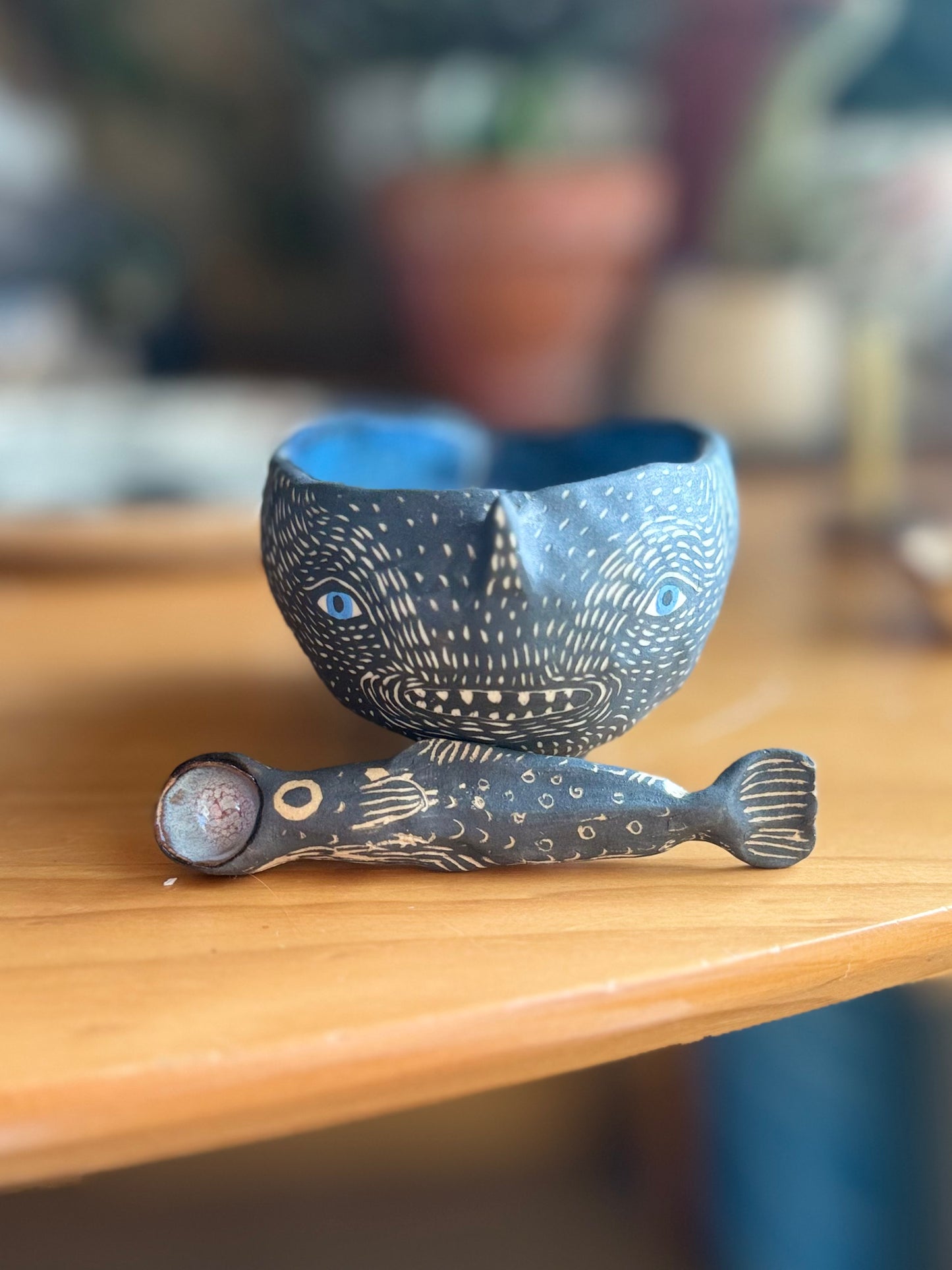 Weird whale creature salt bowl