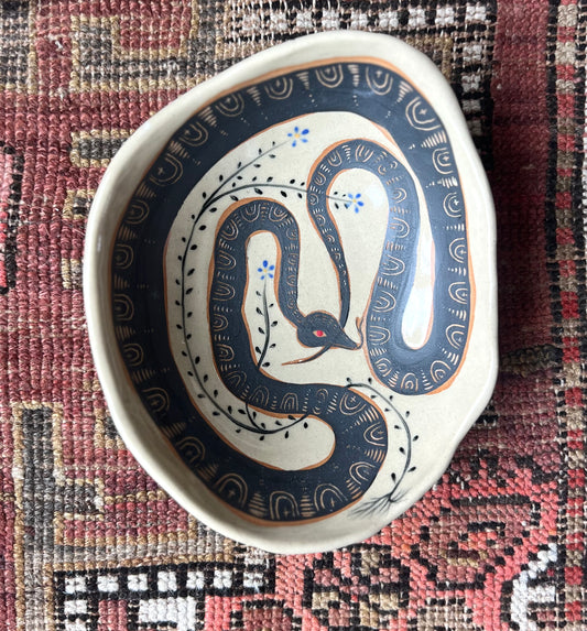 Snake bowl , larger size