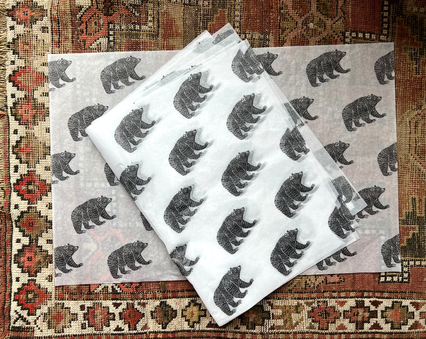 5 sheets of Bear tissue wrapping paper